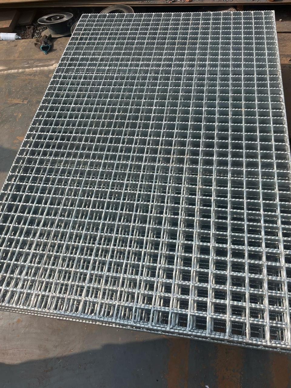 Serrated Grating Manufacturer in India